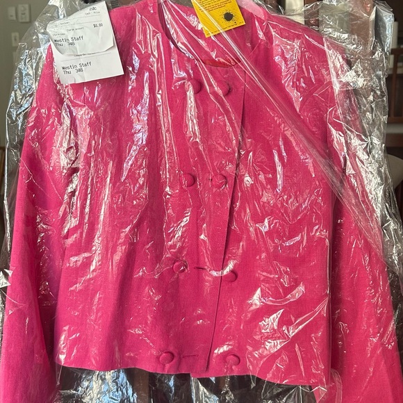 Women Suit (summer style) - Picture 6 of 9